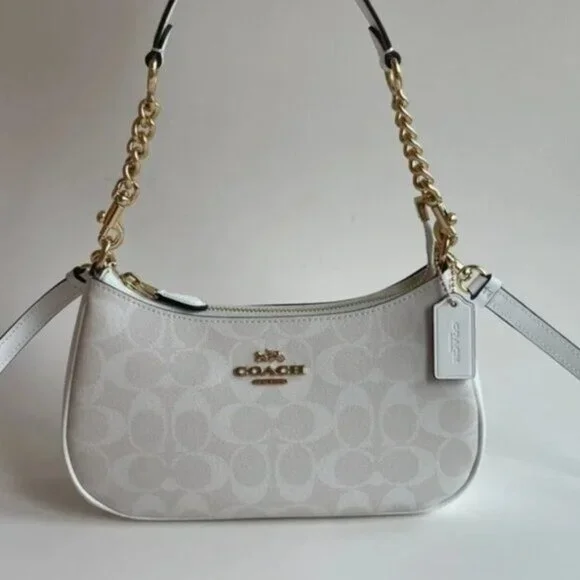 Coach Teri Shoulder Bag In Signature Canvas - Picture 5 of 6